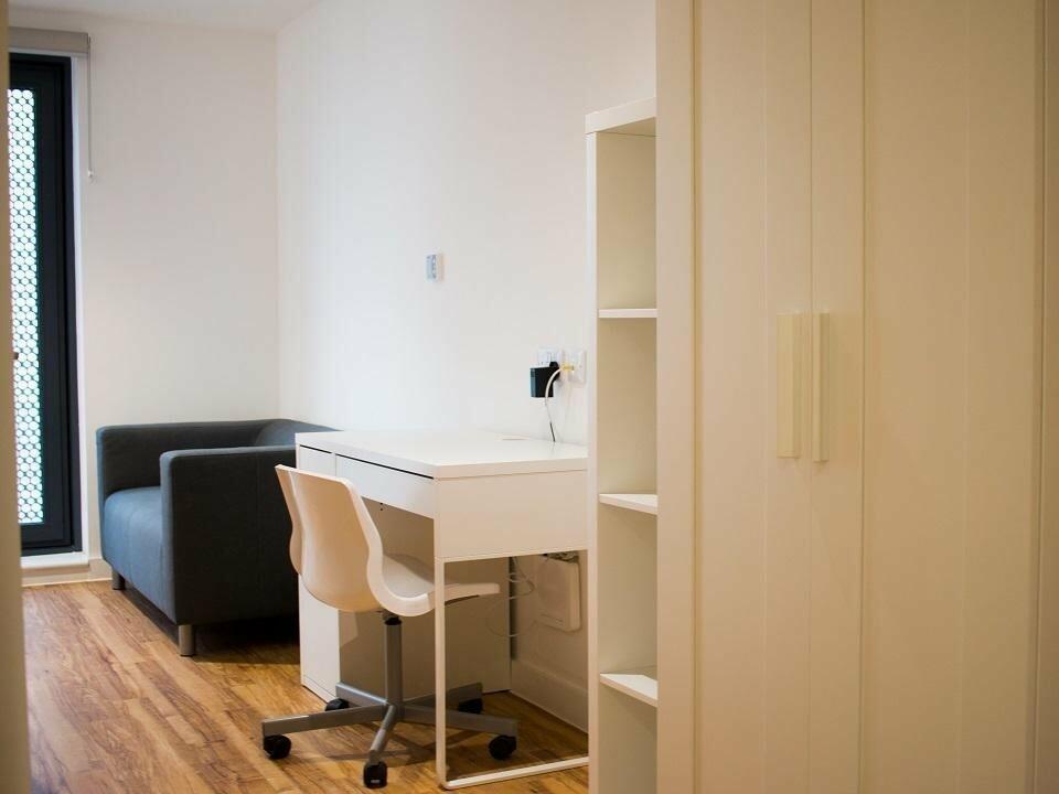 235766_B119Campus_IM