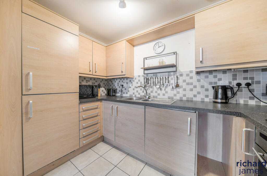 30079b057e044ee5be3ab1cafdf3df23