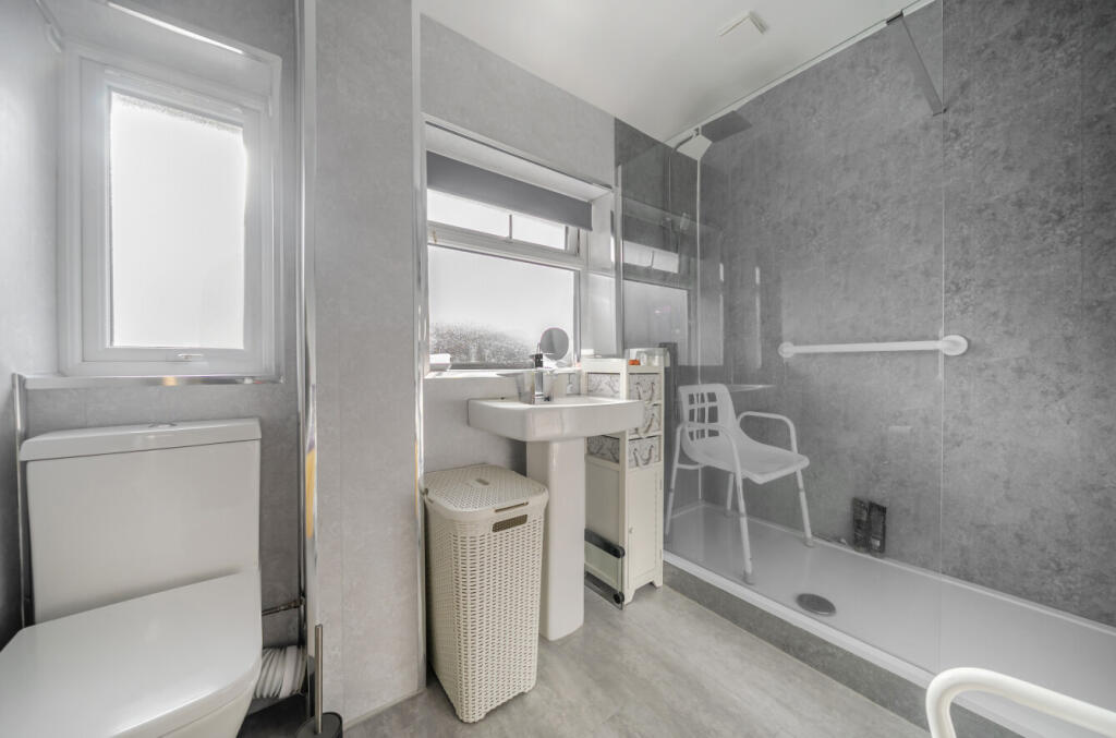 1350415-6-68cbc7a...