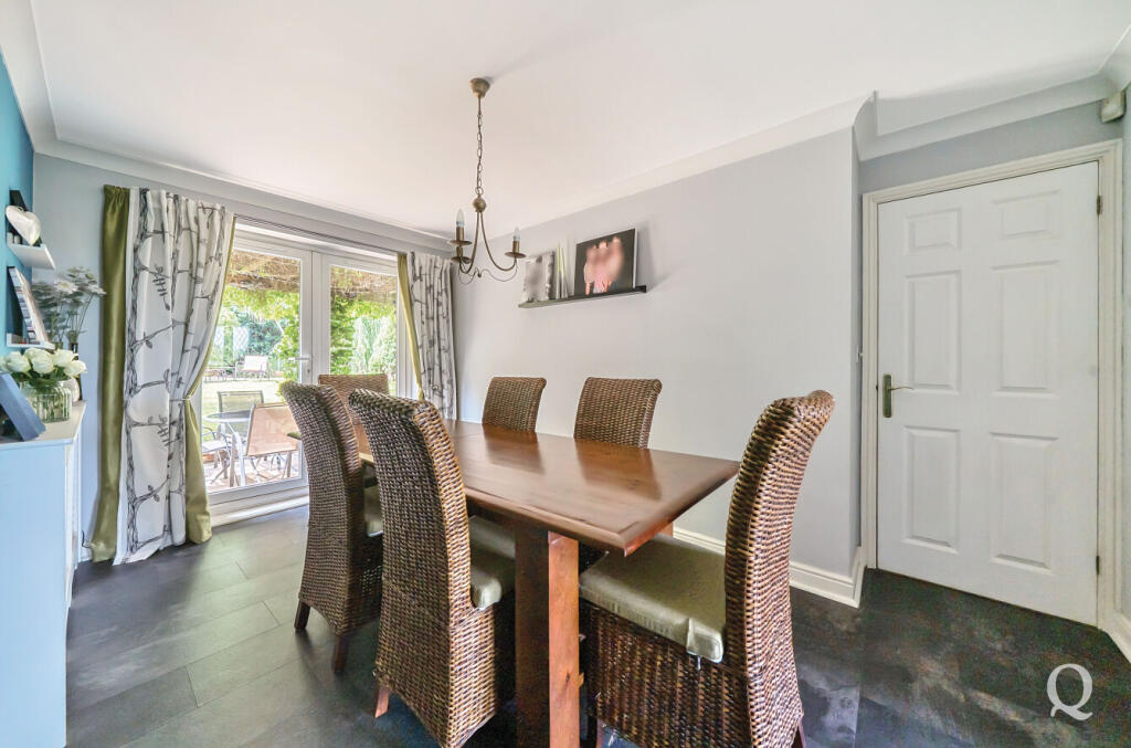 f7cdfd03-5b05-453...