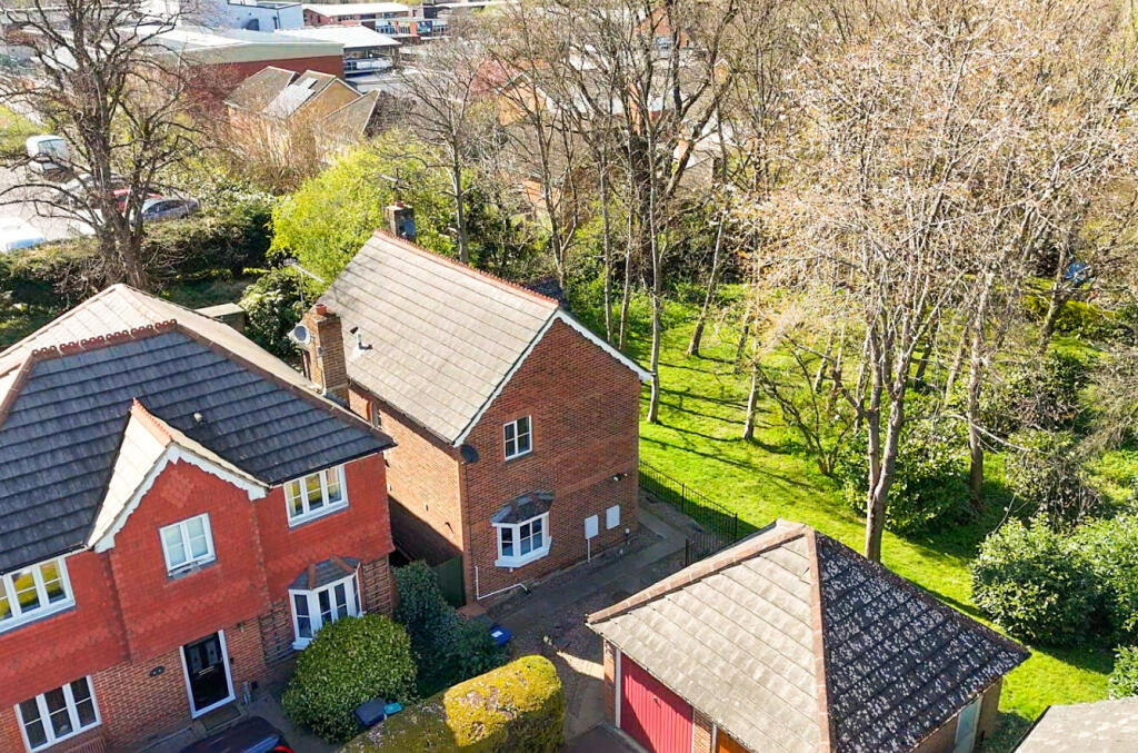 1272271 (11) D.jp...