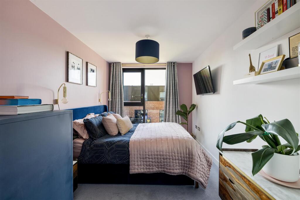 Lorimer House, 9 Navigators Walk, E3