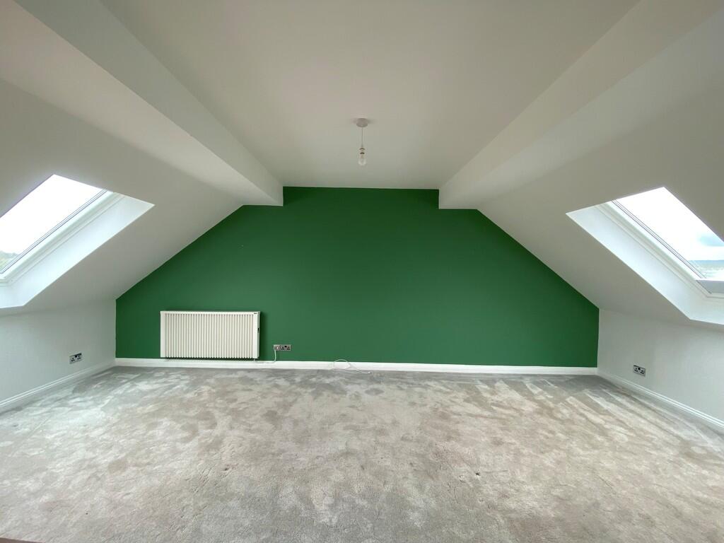 Lounge to green w...