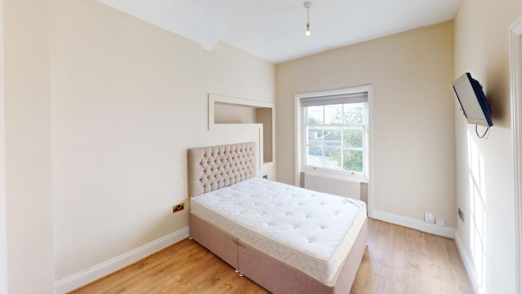 Bedroom (3)