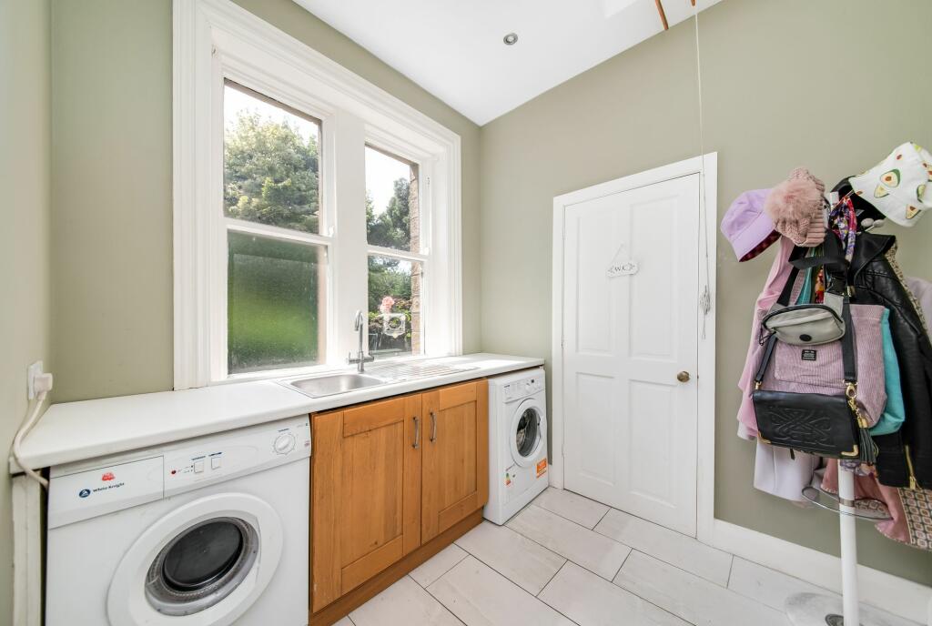 UTILITY ROOM