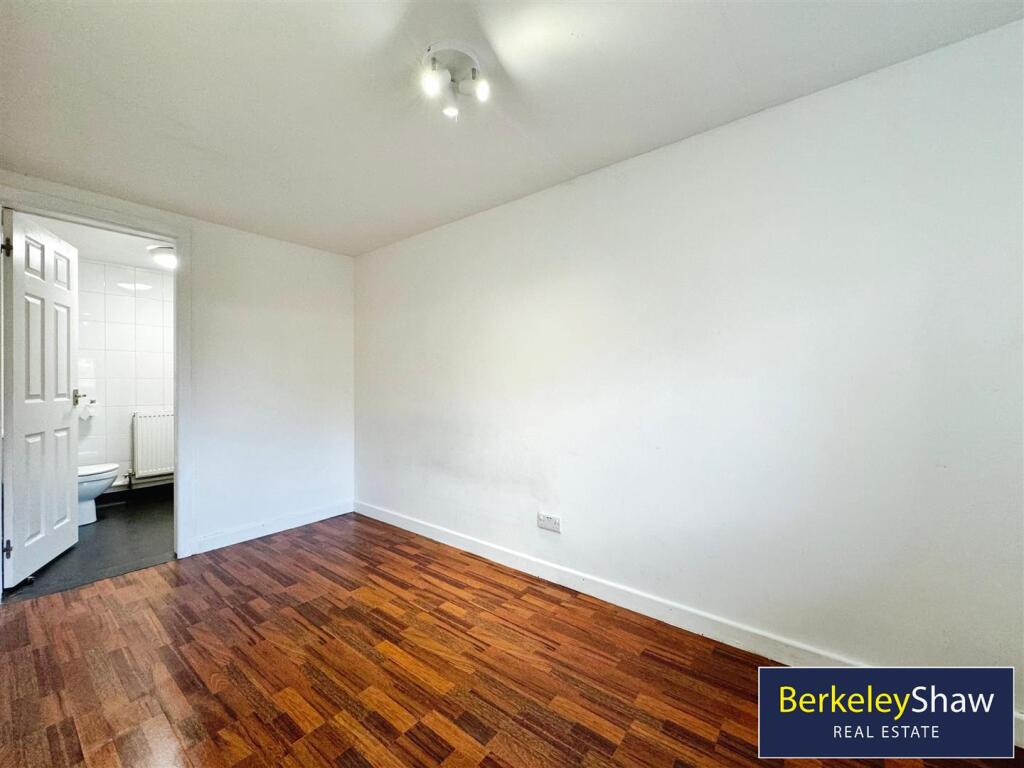 Ground floor bedroom