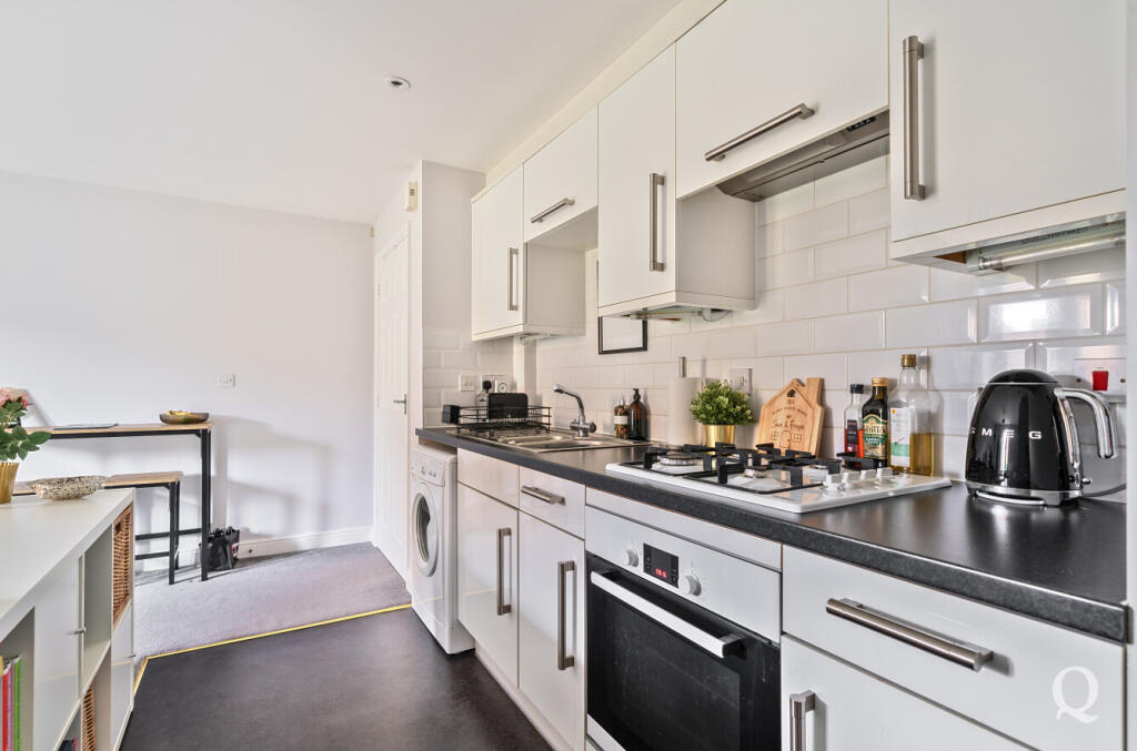 dfbaa5d7-046d-4b8...