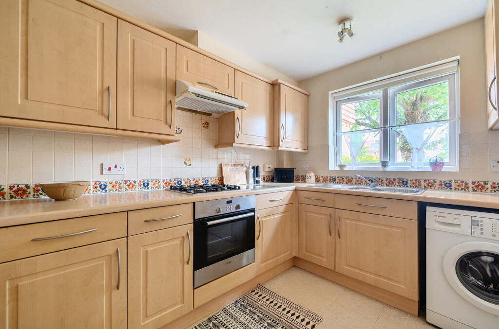 1335817-16-68a6e3...