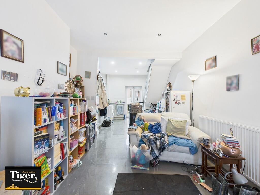 CAM03440G0-PR0474...