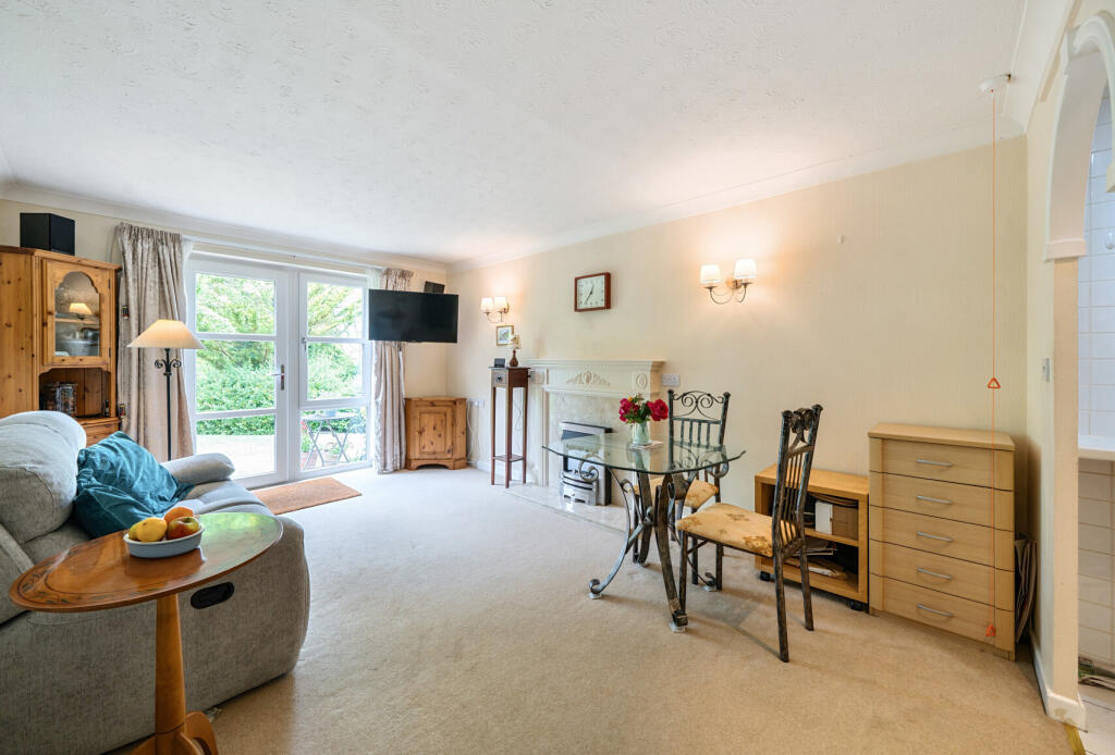 1305802-9-6849735...