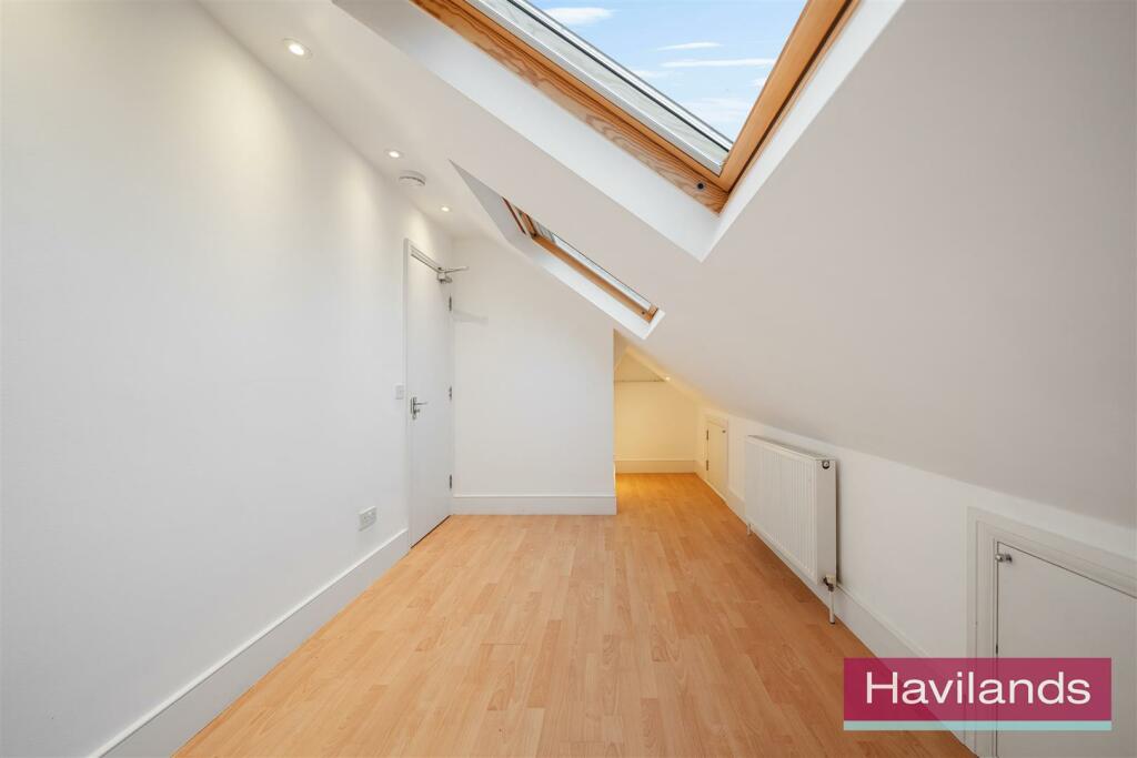 Landra Gardens-21.jpg