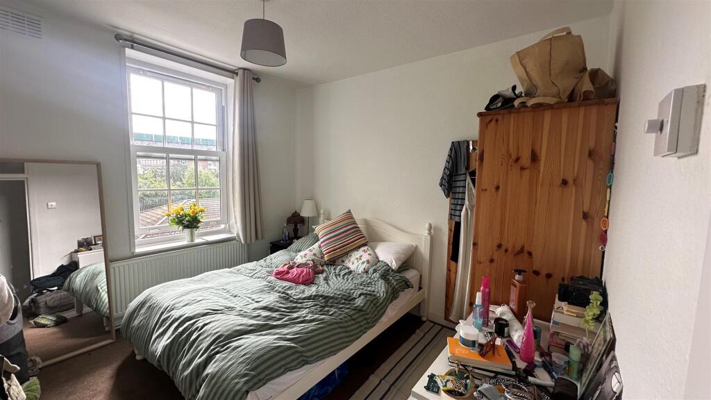 Wenham, Bedroom 3, EH.jpg