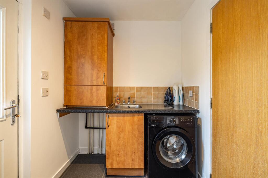 3 William Brown Road St Boswells 20.JPG