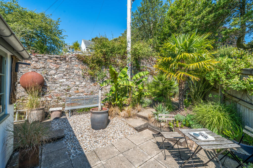 1318231-17-686faf5b69577