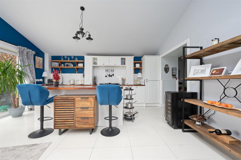 Rosebank Cottage 011.JPG