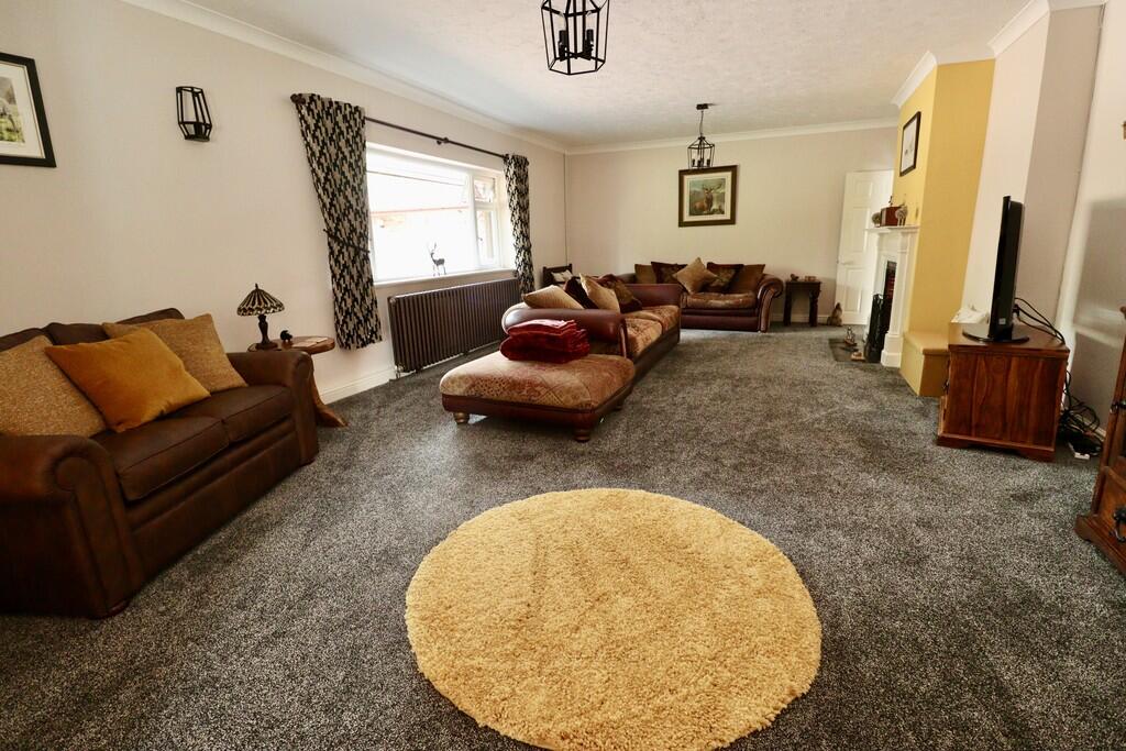 Lounge 2