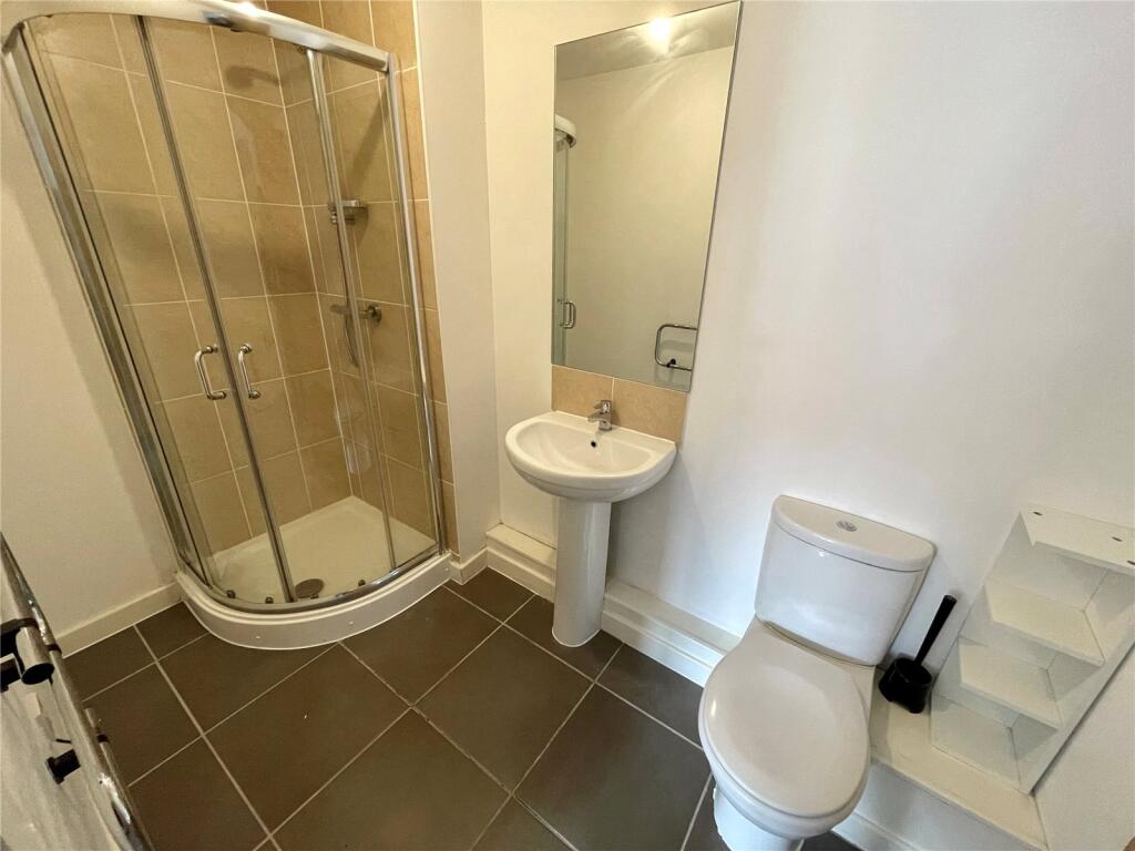 Ensuite