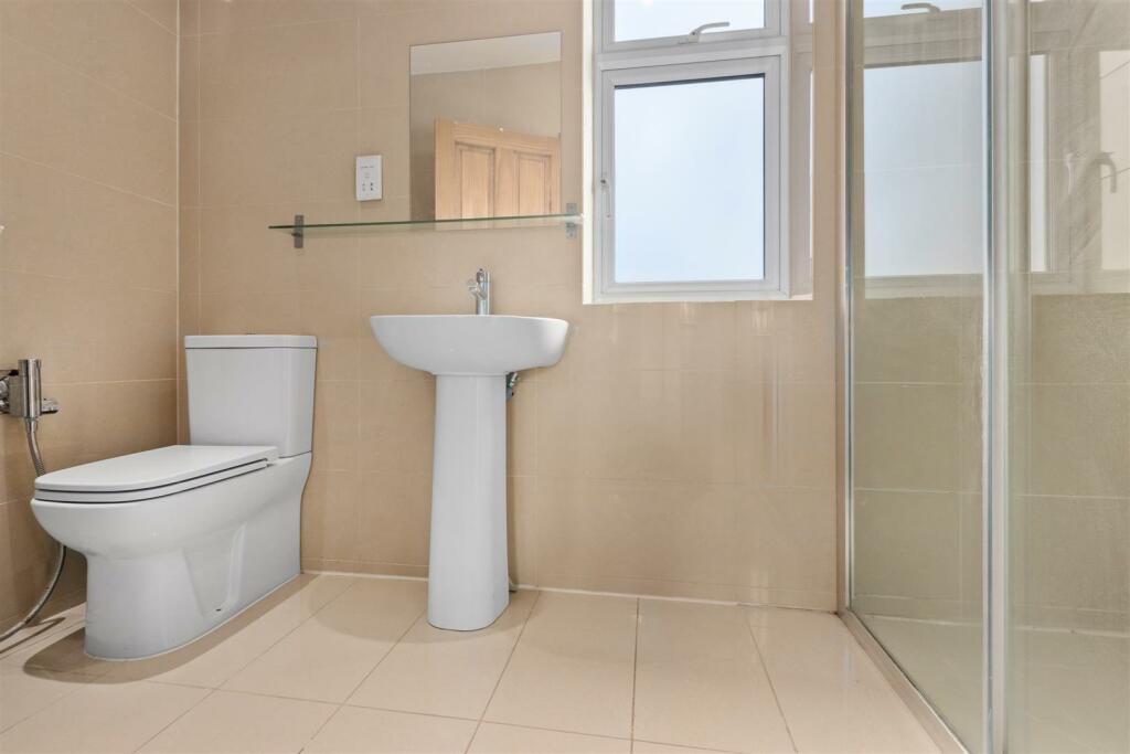 Camborne Road, ph1 (6).jpg