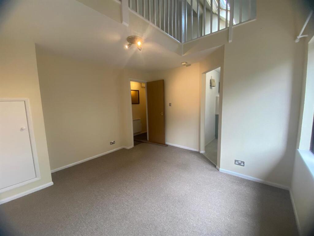 WhatsApp Image 2025-07-14 at 16.31.49 (2).jpeg