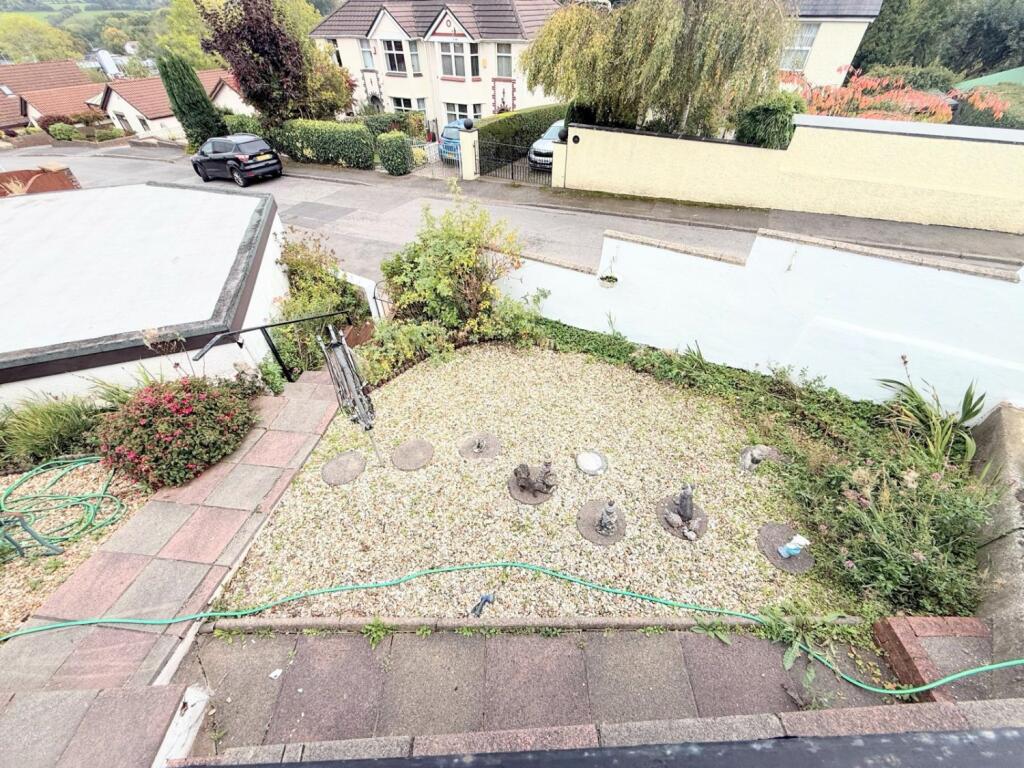 PHOTO-2025-10-03-15-13-51 17