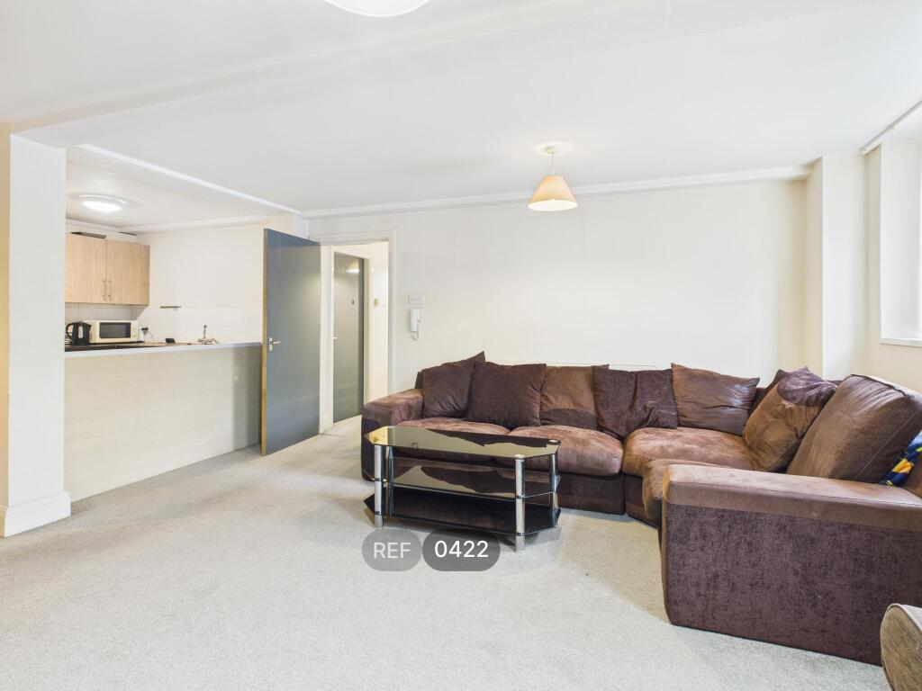 Kitchen / Living area