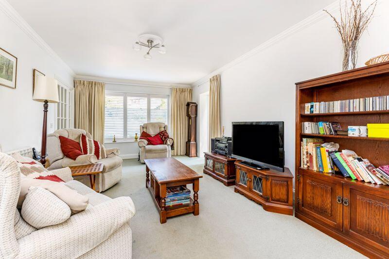 Living room 2
