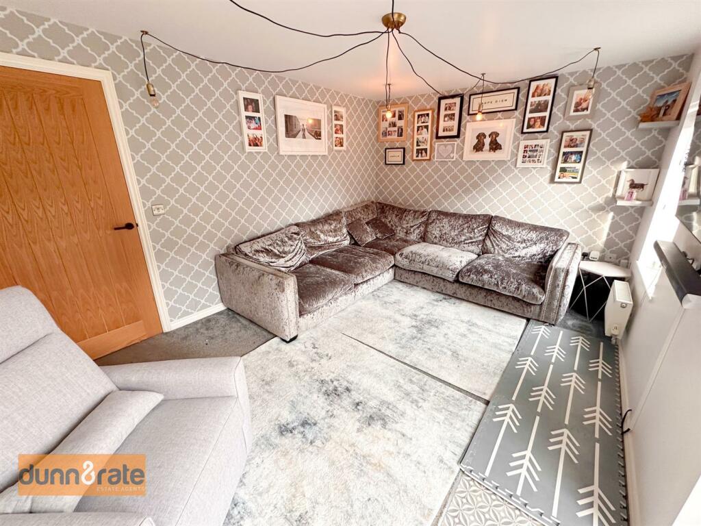 1bullhurstclose- 20240807-2.jpg