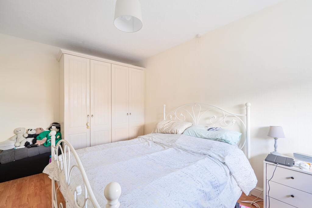 1363278-3-68e39b03c10a6-ARW