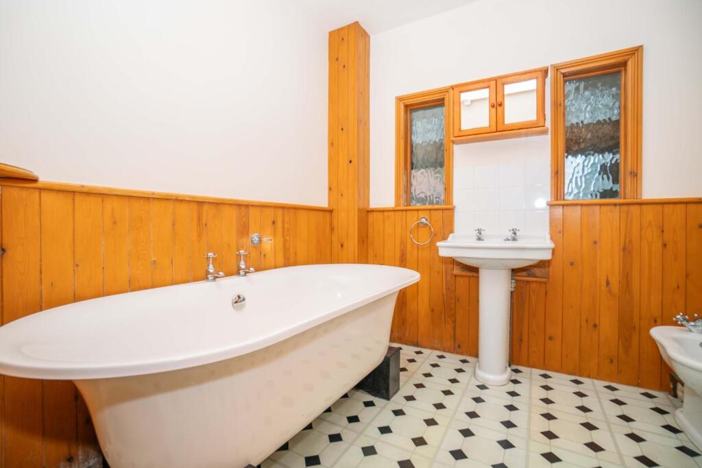 Clam Farm Barn-25.jpg