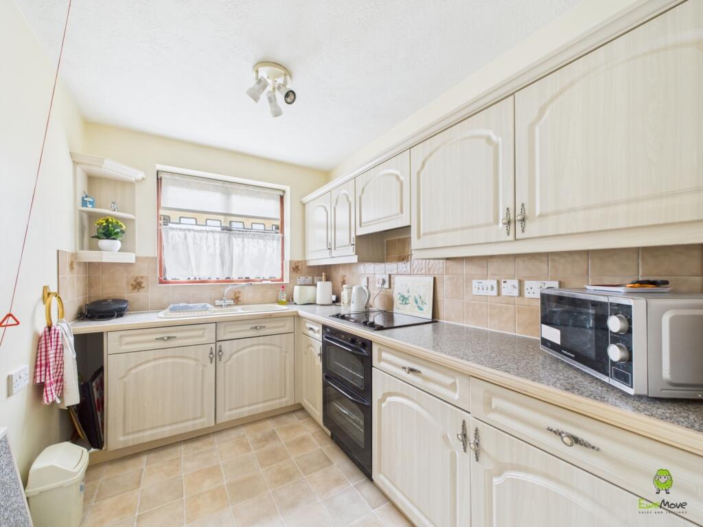 CAM02615G0-PR0116-STILL003