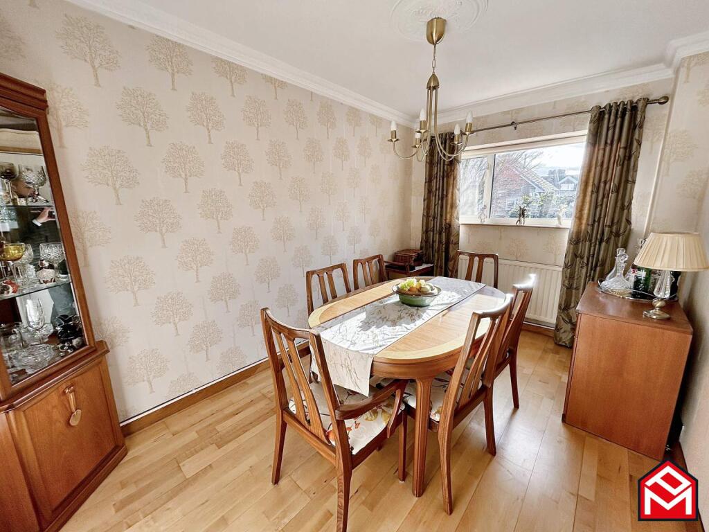 Bedroom 3 / Dining Room