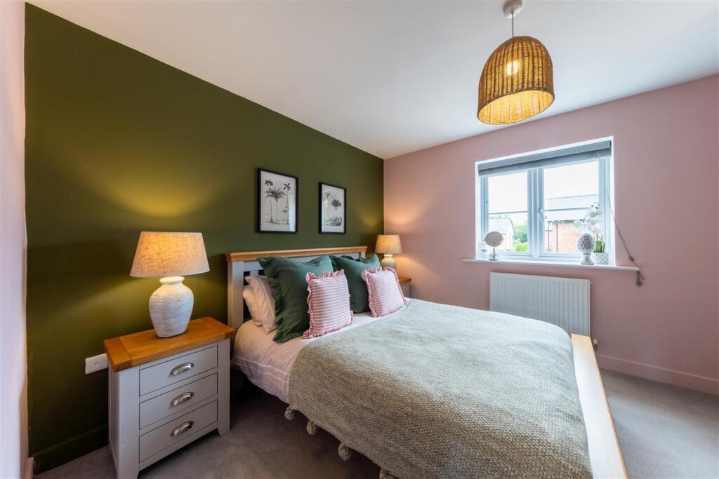 7 Daffodil Lane-013.jpg