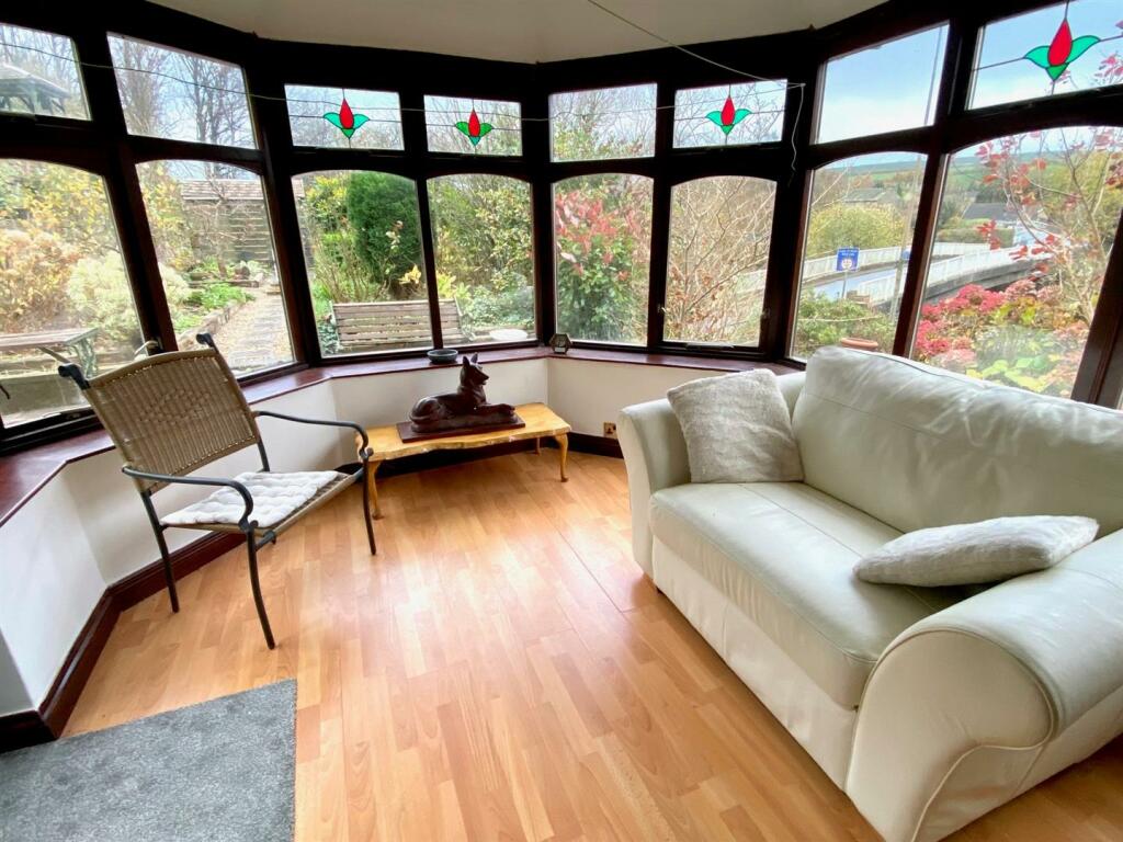 quarry place 21 conservatory.jpg