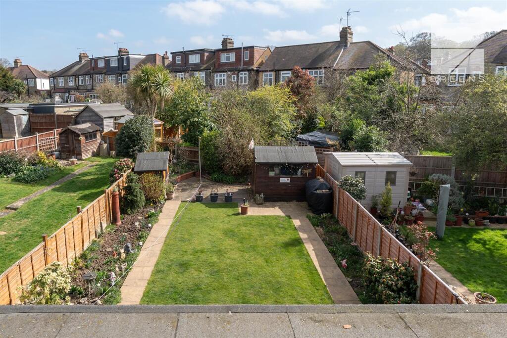 252 Hale End Road_0026.jpg