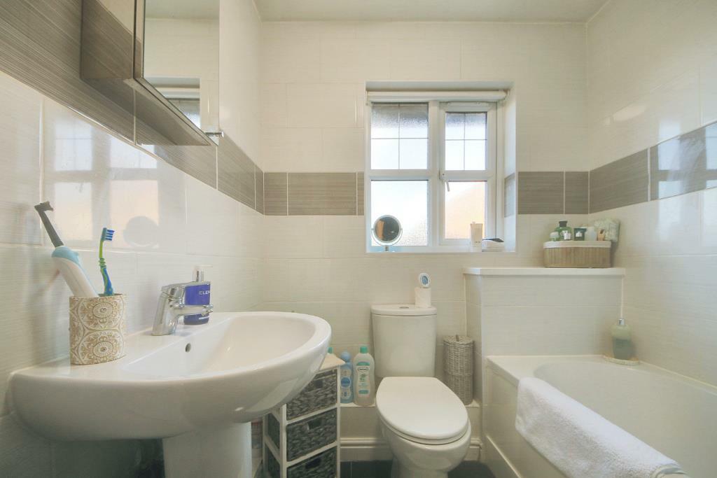 Bathroom (Portal Size).jpg
