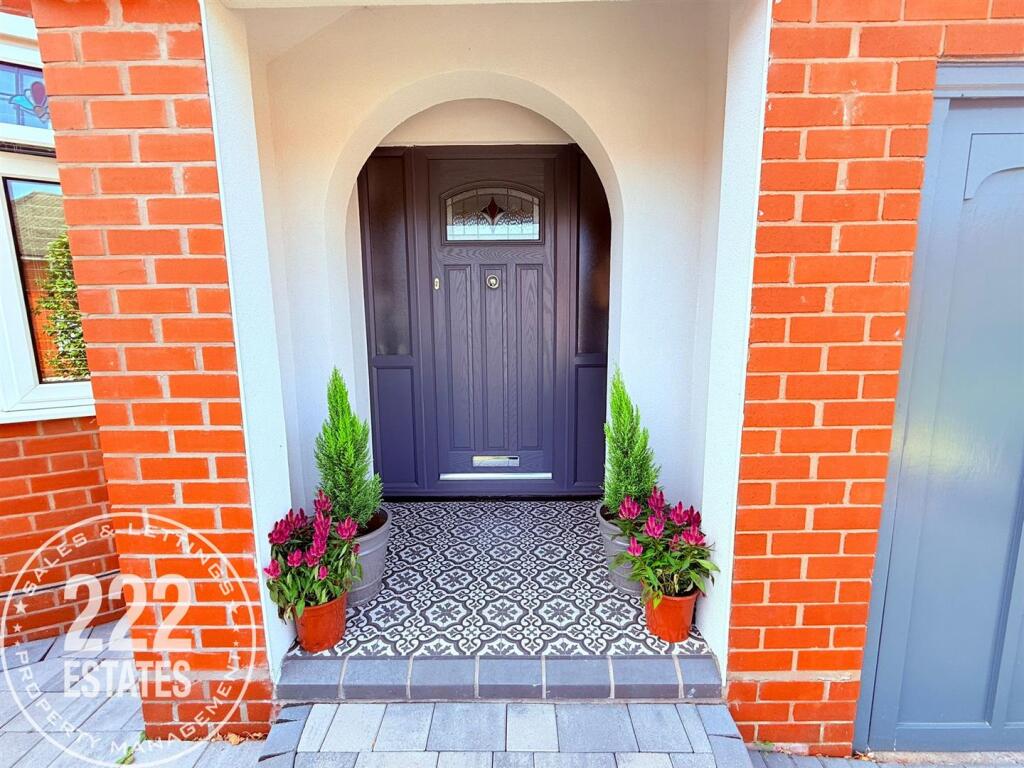 PHOTO-2025-08-15-12-54-41 (1).jpg