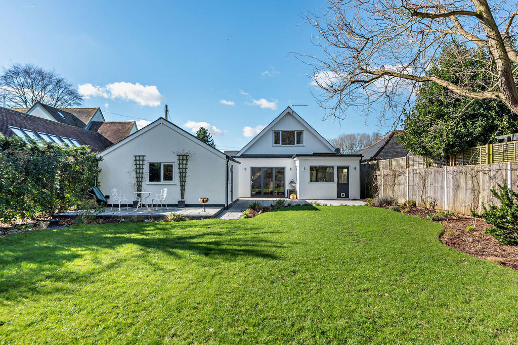 8638311-exterior1...