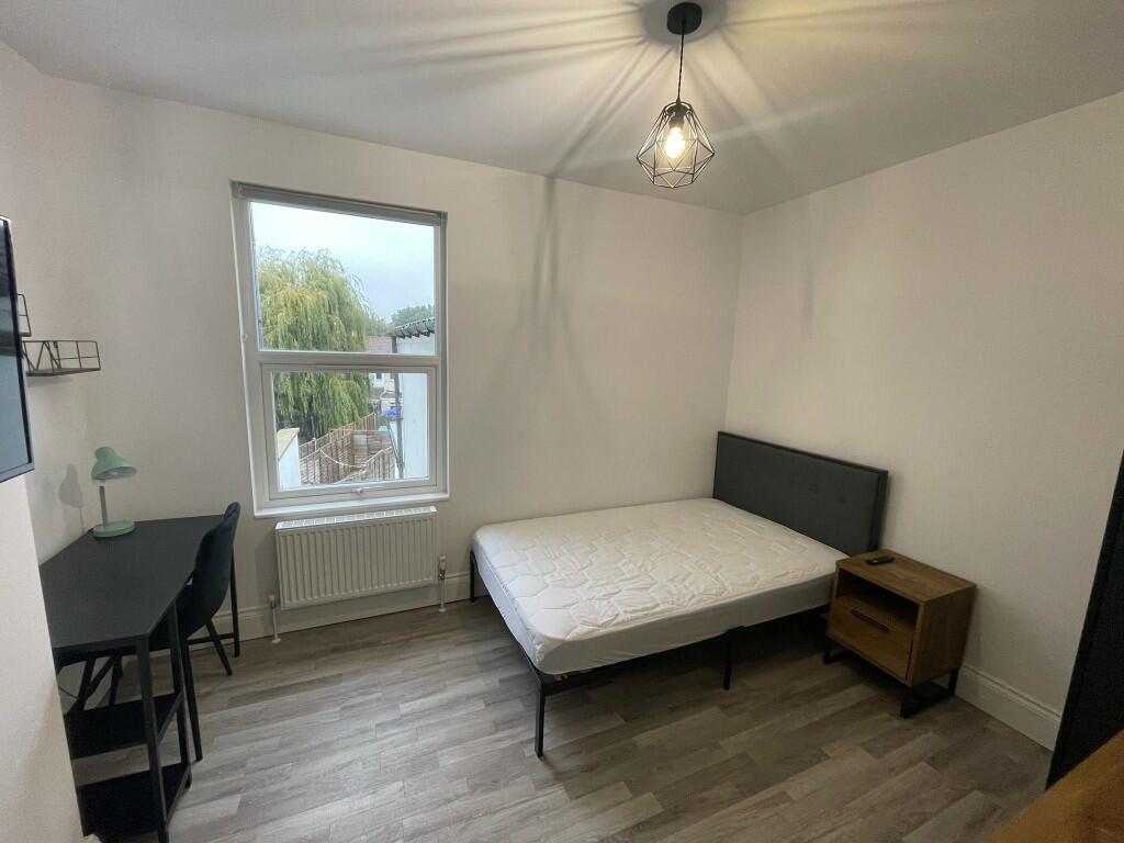 Room 4