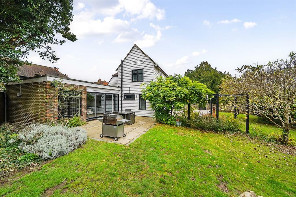 6723b9d473854-1204136 (9).jpg