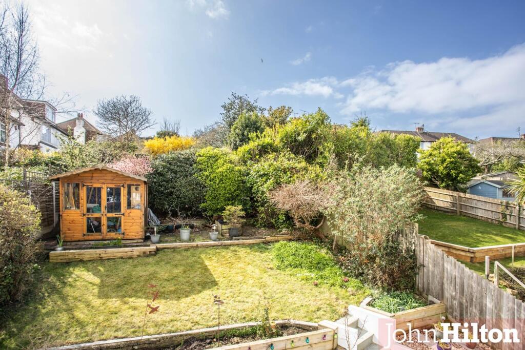 Goldstone Crescent-45.jpg