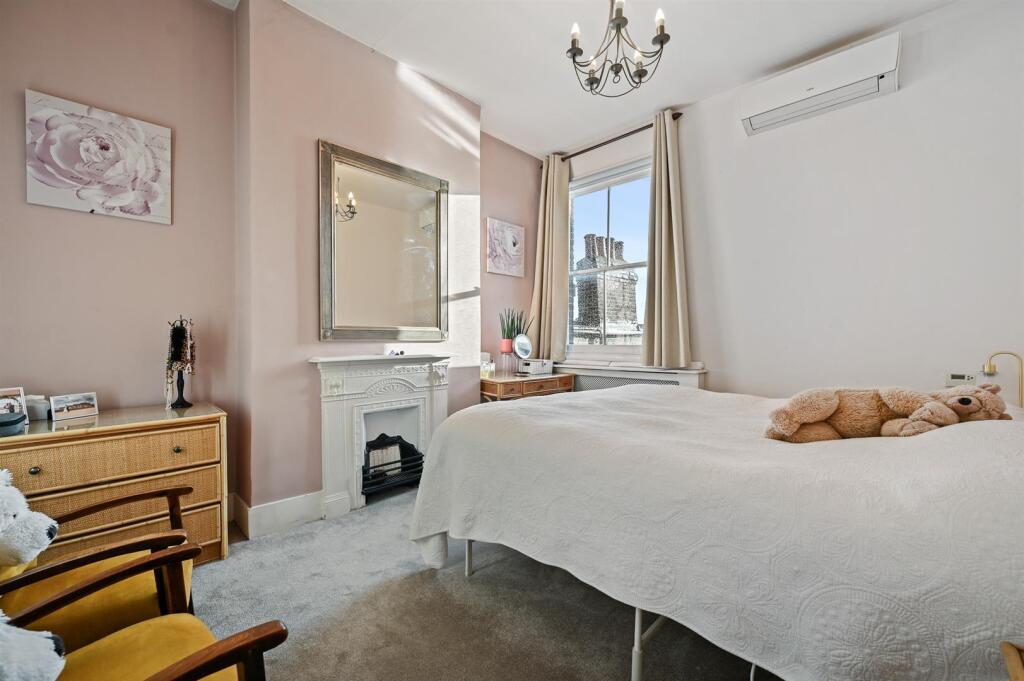 WT - 12 Chamberlayne Road - 36 (1).jpg