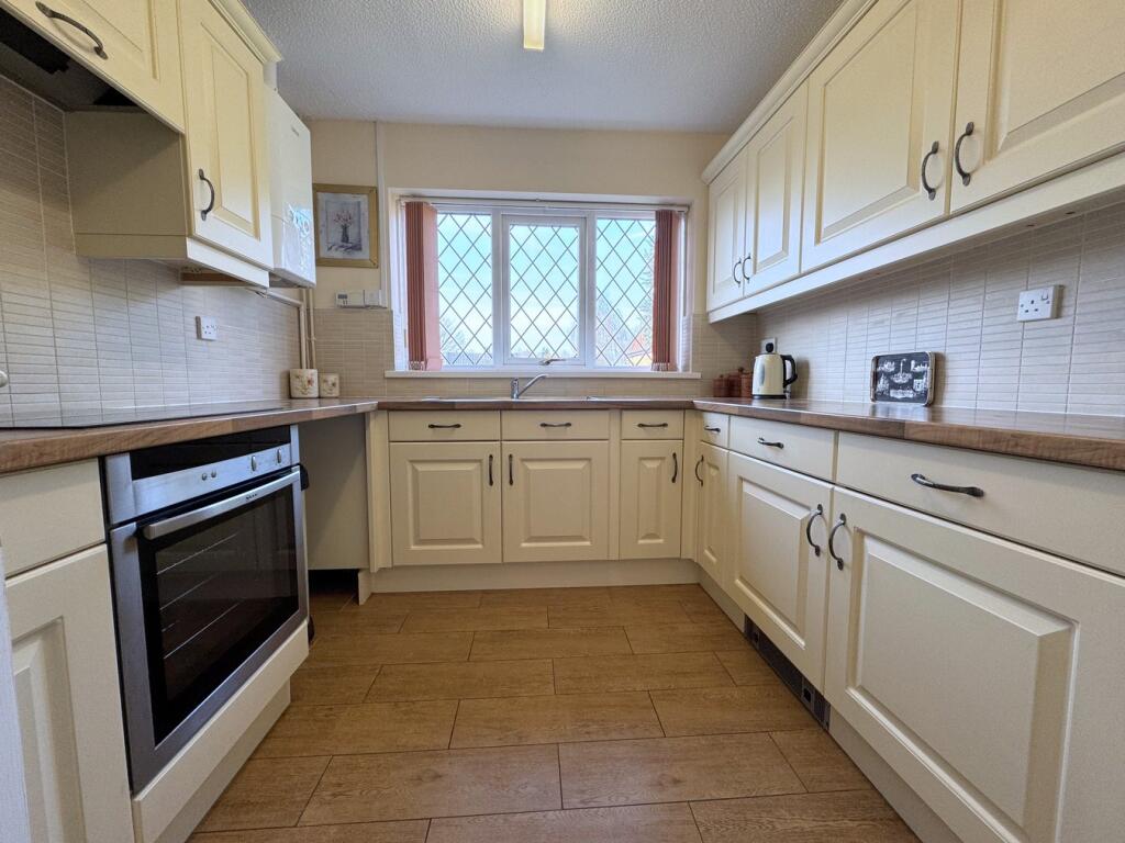 Fitted Kitchen