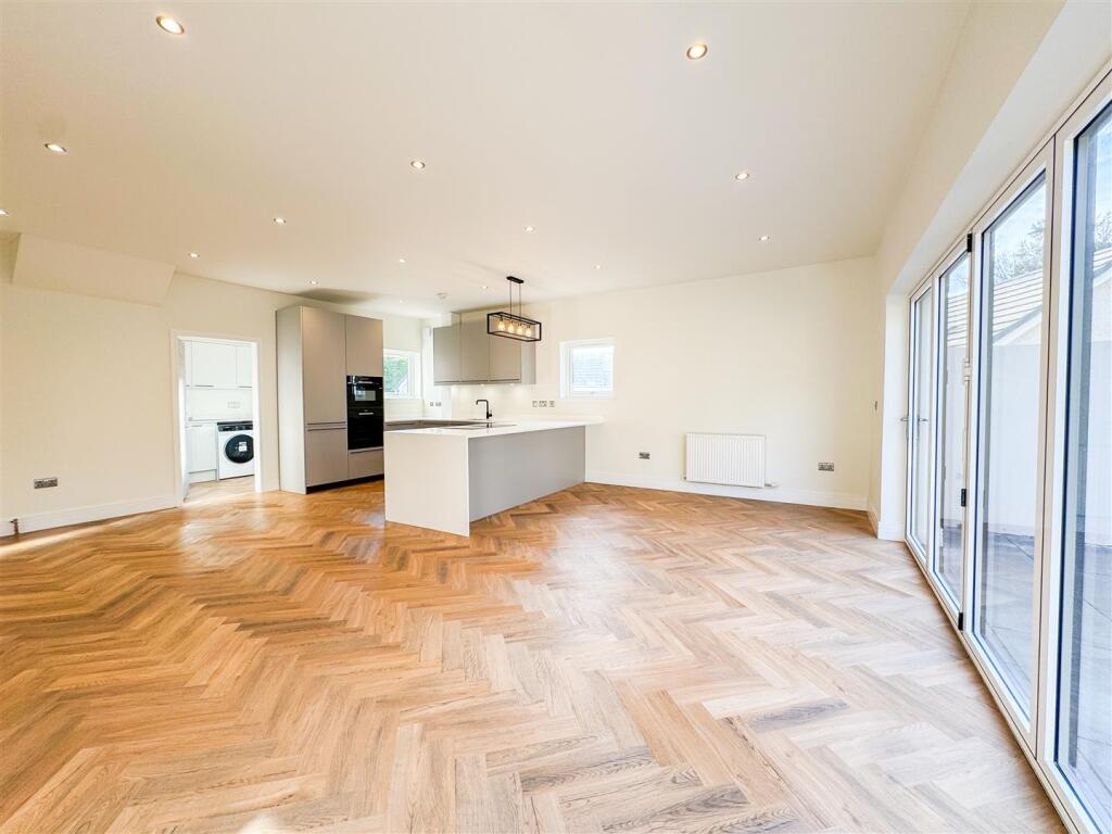 Kitchen/Diner/Living