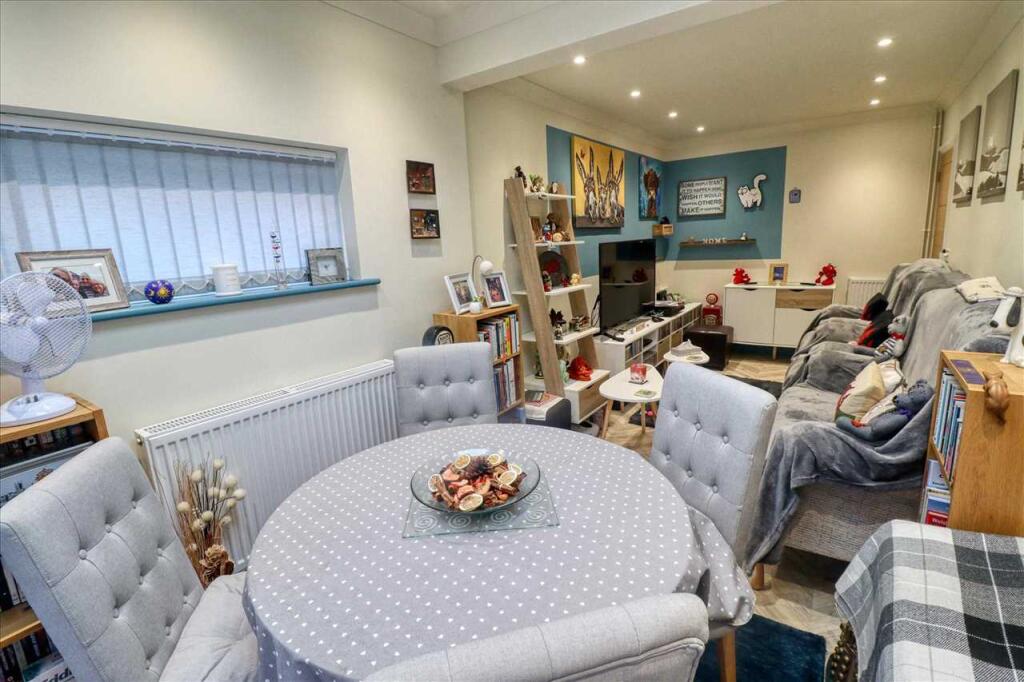 Lounge/Diner