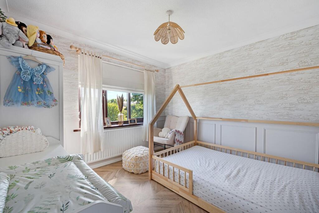 9 Kirkdale Close HDR-19.jpg