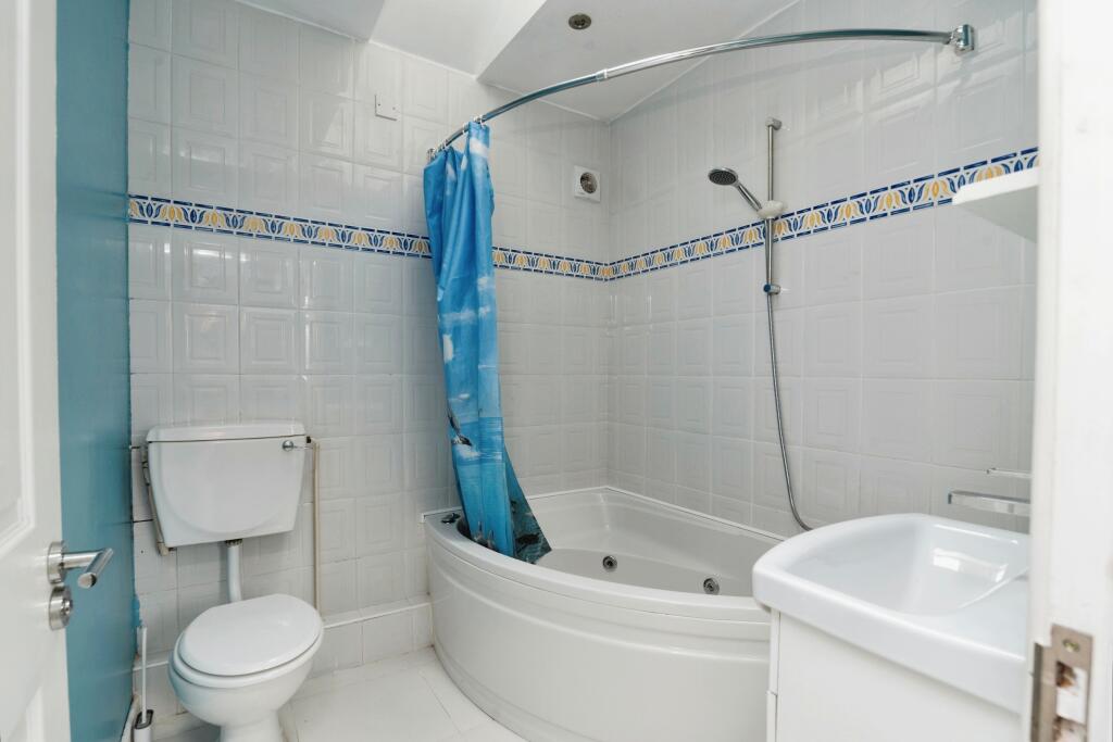 Downstairs Bathroom