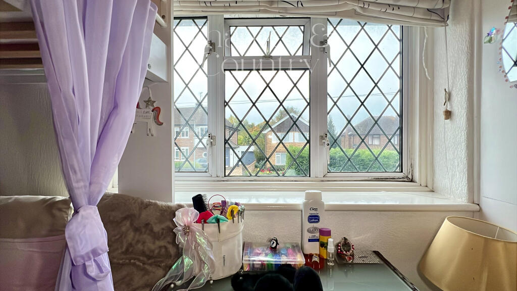 Bedroom4