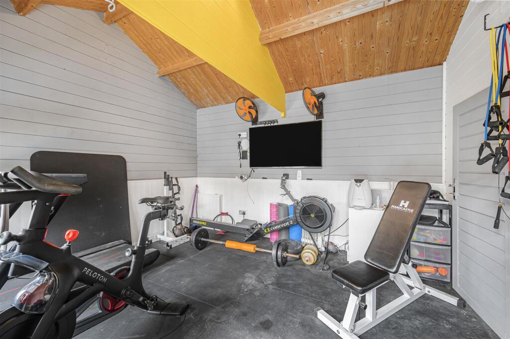 Pool Cabin Gym/Studio