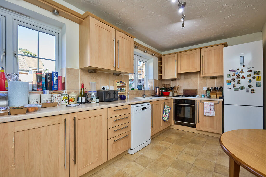 Edward Knight 202...