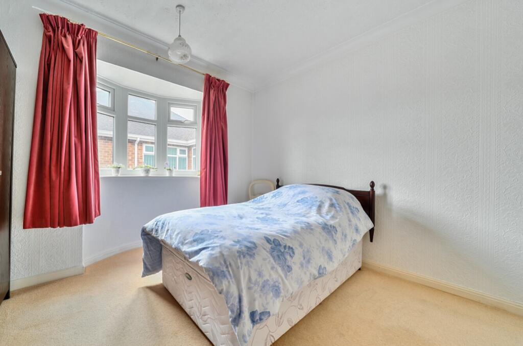 1340522-18-68a645ad9e862